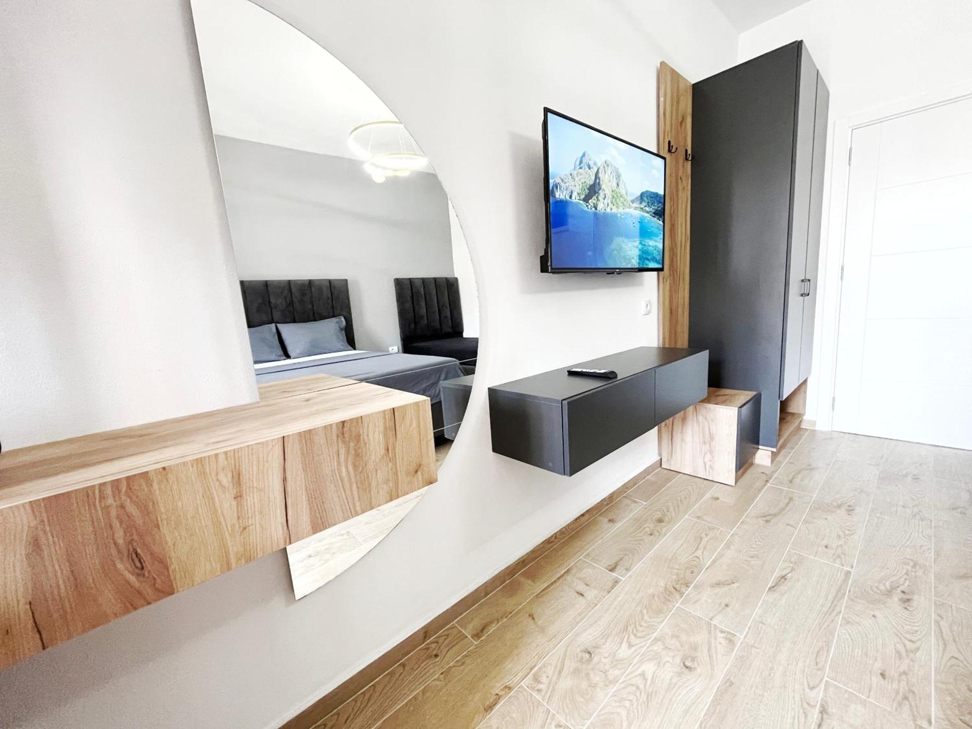 Supreme Luxury Aparthotel Ulcinj Ngoại thất bức ảnh