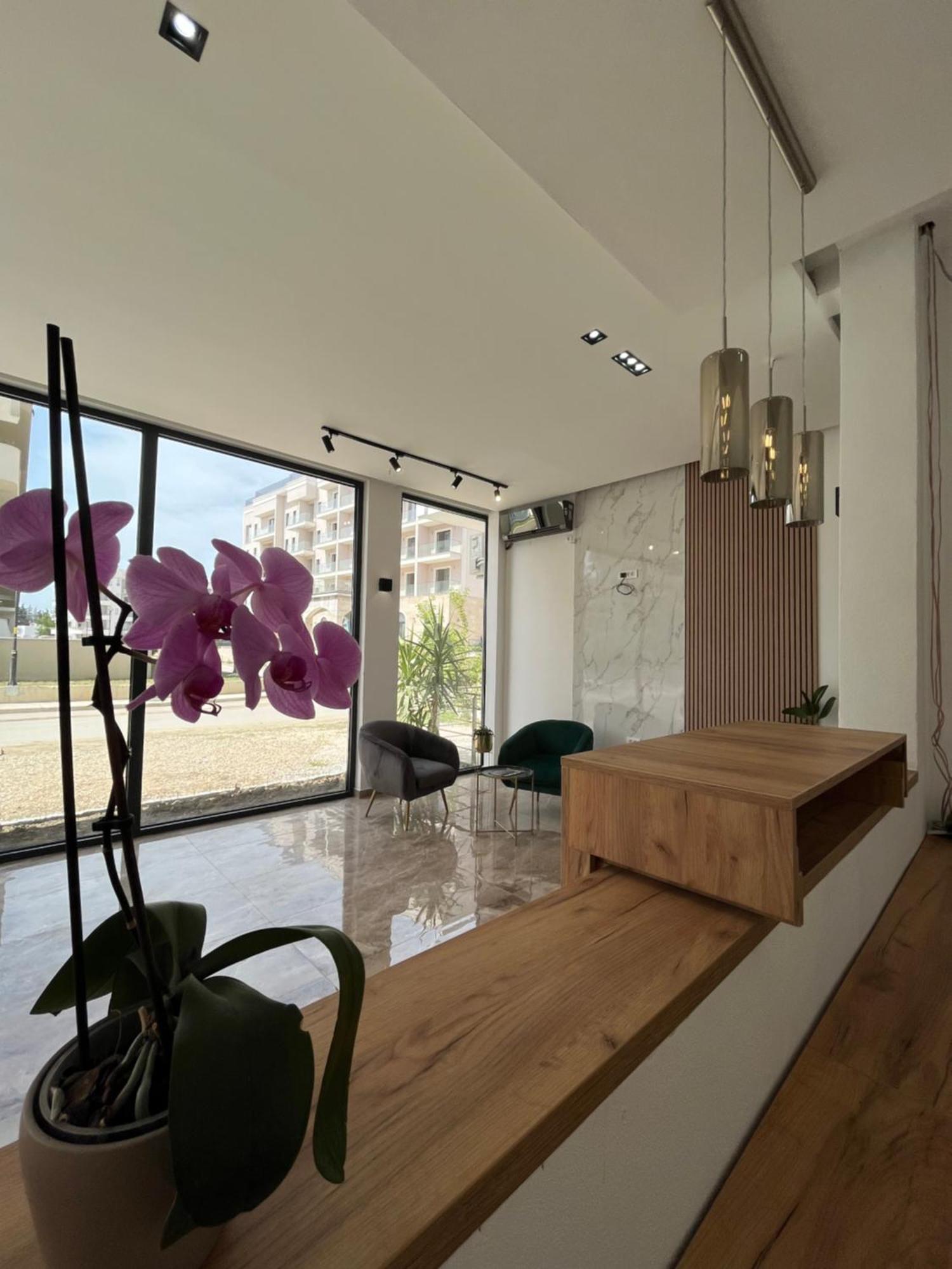 Supreme Luxury Aparthotel Ulcinj Ngoại thất bức ảnh